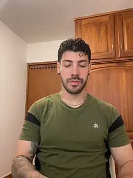 Guyinthemountain online show from 05-14-26, 01:52