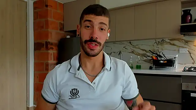 Guyinthemountain online show from 12-25-24, 07:13