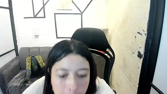 Snapshot of JulietaKane chatting on 09-11-25, 03:39 JulietaKane online show from 09-11-25, 03:39