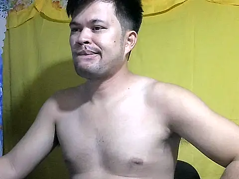 HairyHottestpinoyHandsome online show from 06-10-26, 07:09