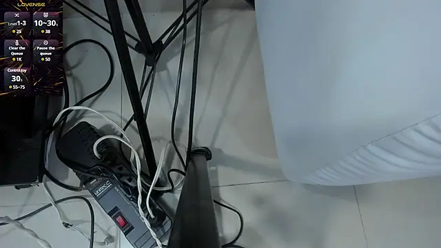 TOWERS21  online show from 02-14-25, 02:07