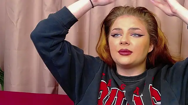 SophieRossie online show from 12-10-24, 05:50