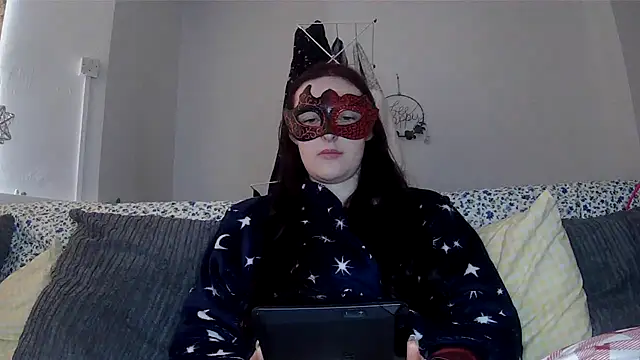 LexiSnowUK online show from 01-14-26, 10:08