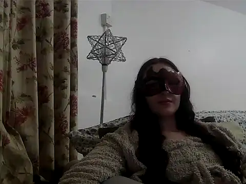 LexiSnowUK online show from 02-02-26, 09:58