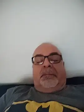Snapshot of Satiro_Sevilla chatting on 05-05-26, 10:46 Satiro Sevilla online show from 05-05-26, 10:46
