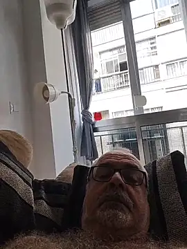 Satiro Sevilla online show from 10-08-25, 01:56