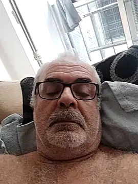 Satiro Sevilla online show from 09-08-25, 06:18