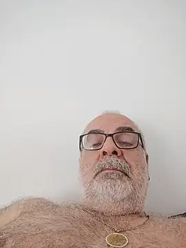 Snapshot of Satiro_Sevilla chatting on 05-28-26, 03:07 Satiro Sevilla online show from 05-28-26, 03:07