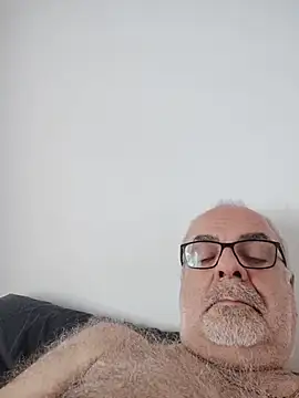Snapshot of Satiro_Sevilla chatting on 06-05-26, 08:53 Satiro Sevilla online show from 06-05-26, 08:53