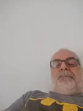 Snapshot of Satiro_Sevilla chatting on 05-04-26, 05:05 Satiro Sevilla online show from 05-04-26, 05:05