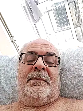 Satiro Sevilla online show from 09-09-25, 01:31