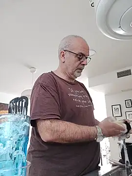 Satiro Sevilla online show from 11-10-25, 11:26