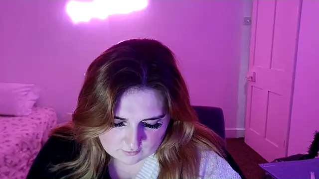 Snapshot of mimiprincessxoox chatting on 12-27-24, 09:54 mimiprincessxoox online show from 12-27-24, 09:54