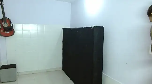 latino hotxxx online show from 12-23-24, 08:36