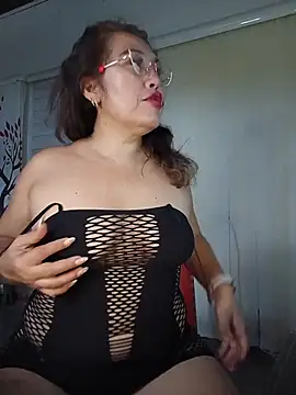 anniecoopeer online show from 02-06-26, 11:50