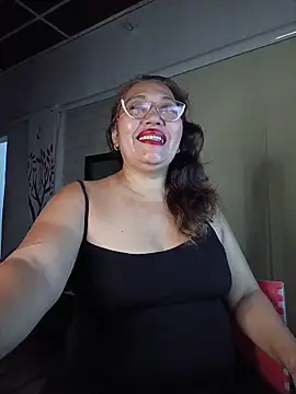 anniecoopeer online show from 04-11-26, 11:41