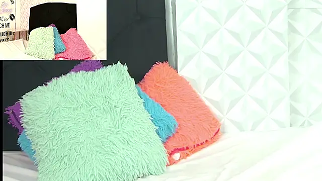 moan sex2 online show from 10-22-25, 04:39