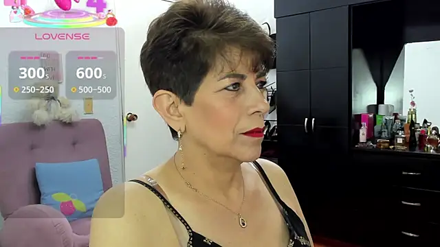 Angelina Stone 65 online show from 10-14-25, 11:04