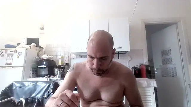 Ichigo897 Pika online show from 04-14-26, 04:12