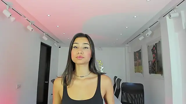 NairobiLee online show from 12-20-25, 11:46