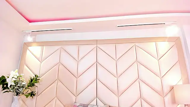 NairobiLee online show from 03-13-26, 11:37