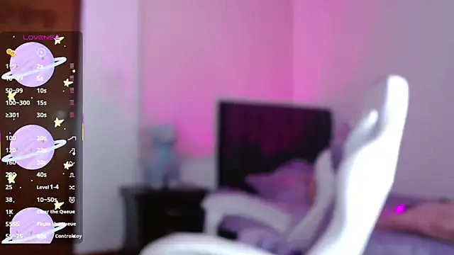 evie cloud online show from 11-11-25, 11:20