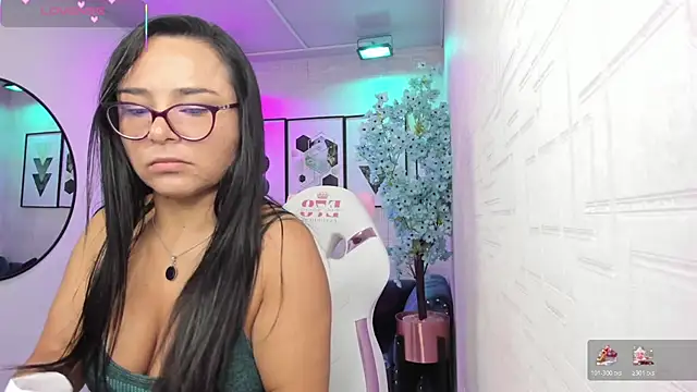 Tiara rr online show from 03-01-26, 03:39