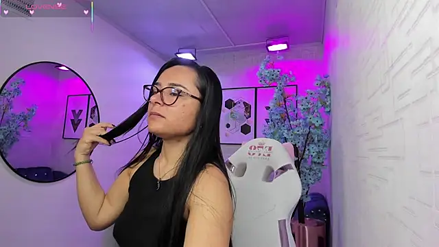 Tiara rr online show from 02-08-26, 03:26