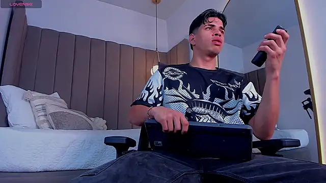 Benjamin More online show from 05-15-26, 03:37