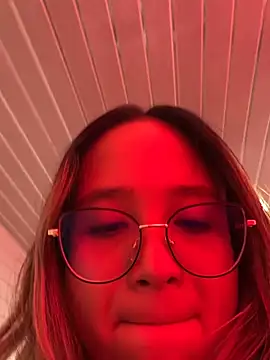 MelanieRoah online show from 06-22-26, 05:43