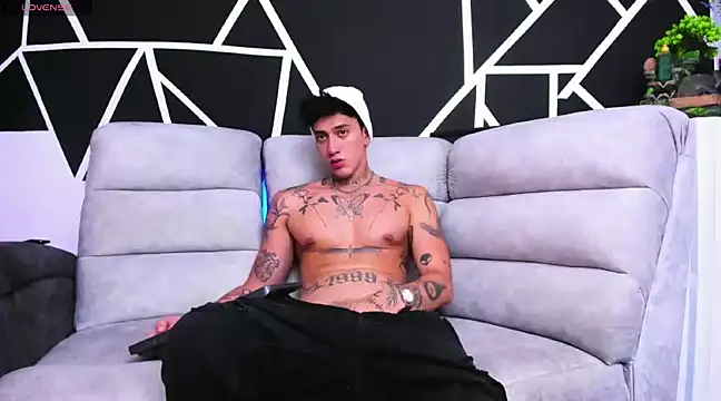 JUSTIN FULLER1 online show from 02-22-25, 09:48