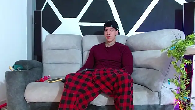 JUSTIN FULLER1 online show from 11-15-25, 03:16