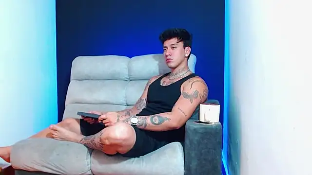 JUSTIN FULLER1 online show from 01-15-26, 05:44