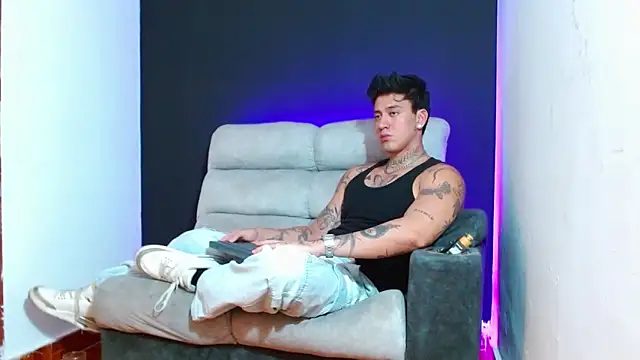 Snapshot of JUSTIN_FULLER1 chatting on 01-31-26, 10:41 JUSTIN FULLER1 online show from 01-31-26, 10:41