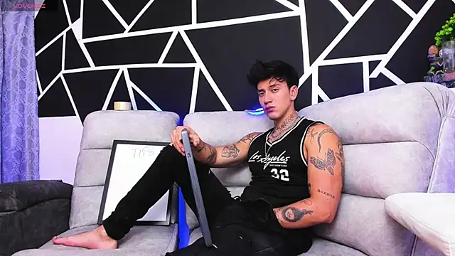 JUSTIN FULLER1 online show from 02-27-25, 12:03