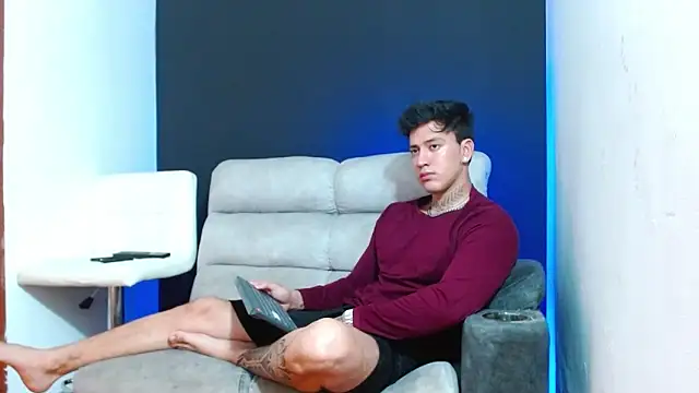 JUSTIN FULLER1 online show from 04-04-26, 07:42