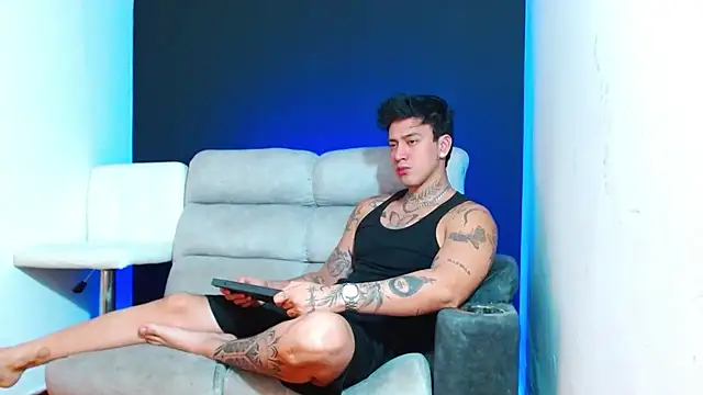 Snapshot of JUSTIN_FULLER1 chatting on 02-14-26, 07:47 JUSTIN FULLER1 online show from 02-14-26, 07:47