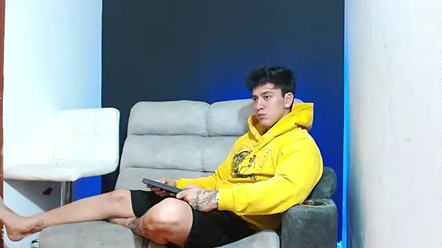 JUSTIN FULLER1 online show from 03-16-26, 08:44