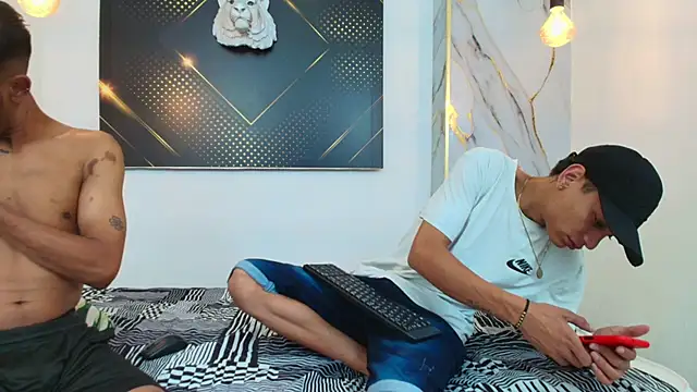 JordanAndAndrew online show from 11-06-25, 08:13