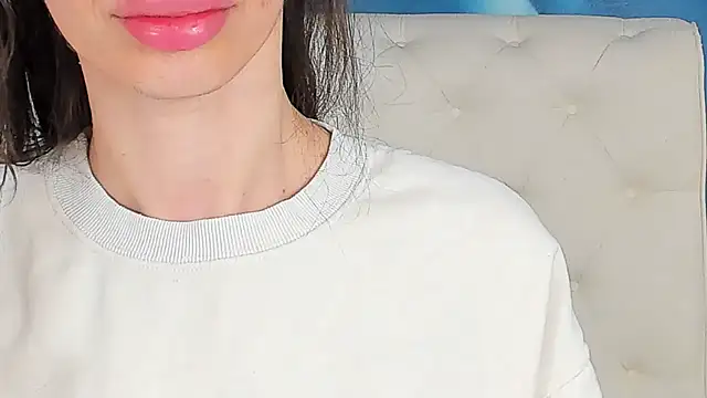 SkinnyDolly online show from 05-08-26, 02:04