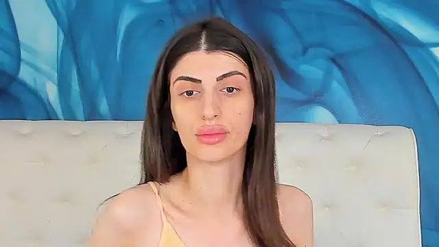 SkinnyDolly online show from 06-19-26, 03:34