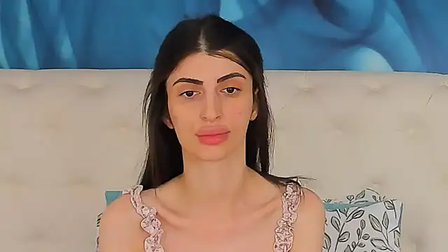 SkinnyDolly online show from 06-15-26, 03:07