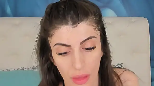 SkinnyDolly online show from 12-02-25, 03:19