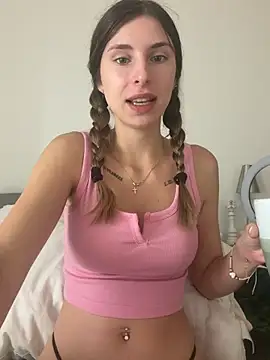 emma05 online show from 05-18-26, 05:56