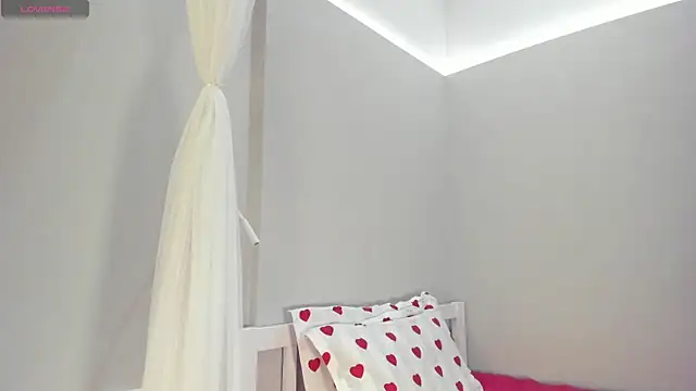 Hensuan online show from 06-09-26, 03:13