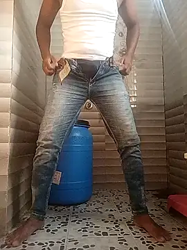 MrNick74 online show from 12-16-24, 08:31