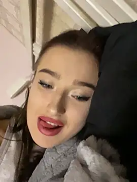 Snapshot of eva_and_adam1 chatting on 09-27-25, 08:15 eva and adam1 online show from 09-27-25, 08:15