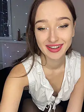 Snapshot of eva_and_adam1 chatting on 10-25-25, 03:01 eva and adam1 online show from 10-25-25, 03:01