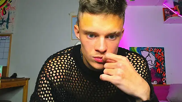 hornyadamsex online show from 09-26-25, 07:54