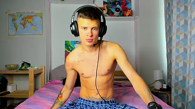 hornyadamsex online show from 09-26-25, 07:48